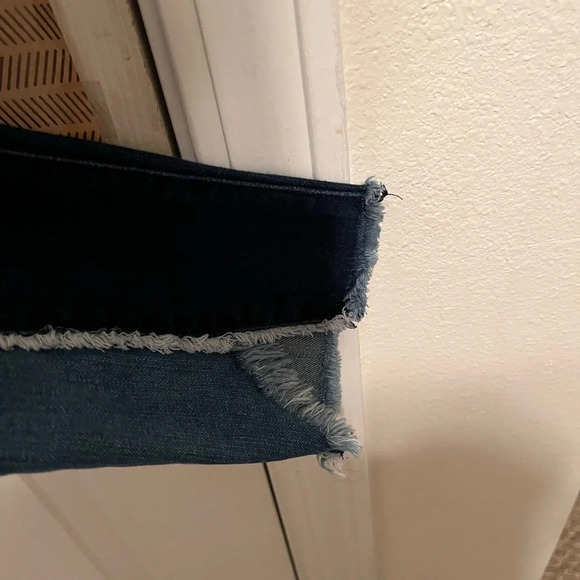 JESSICA SIMPSON~ROUGH EDGE~PATCHWORK JEANS~28-29 - Picture 6 of 10